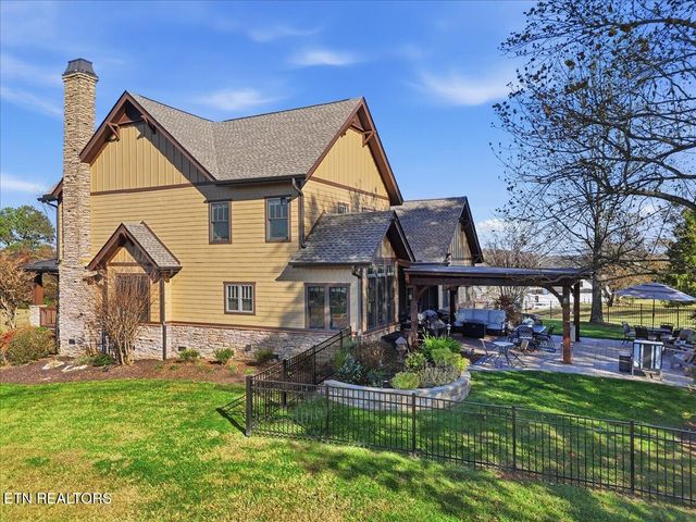 2620 Persimmon Ridge, Loudon, TN 37774