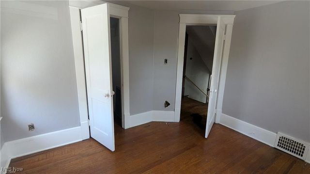 2242 East Avenue, Akron, OH 44314