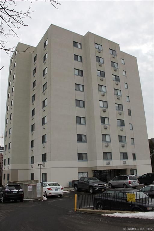 51 Schuyler Avenue APT 5A, Stamford, CT 06902