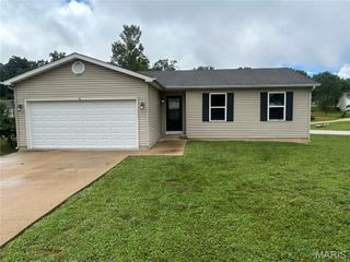 110 Autumn Oaks, St Clair, MO 63077