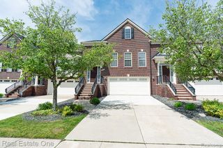 6963 Edgewater Drive, Troy, MI 48085