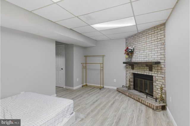 100 MARCUM CT, Sterling, VA 20164