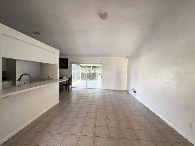 9213 CAMINO VILLA BOULEVARD, Tampa, FL 33635