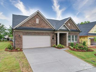 413 Newstyle Way, Gastonia, NC 28056