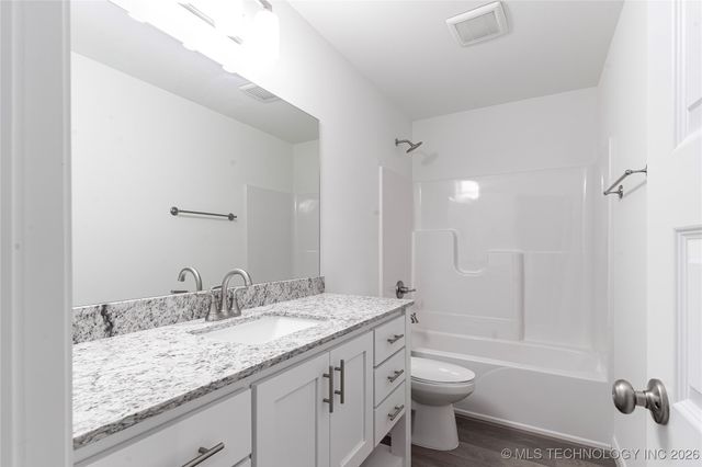 27113 E 109th Street S, Coweta, OK 74429