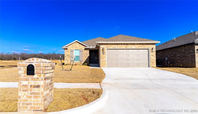 27113 E 109th Street S, Coweta, OK 74429