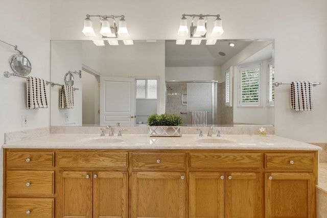 1150 Sonnys Way, Hollister, CA 95023