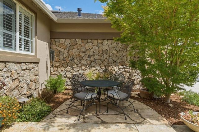 1150 Sonnys Way, Hollister, CA 95023
