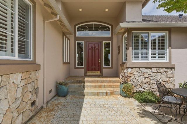 1150 Sonnys Way, Hollister, CA 95023