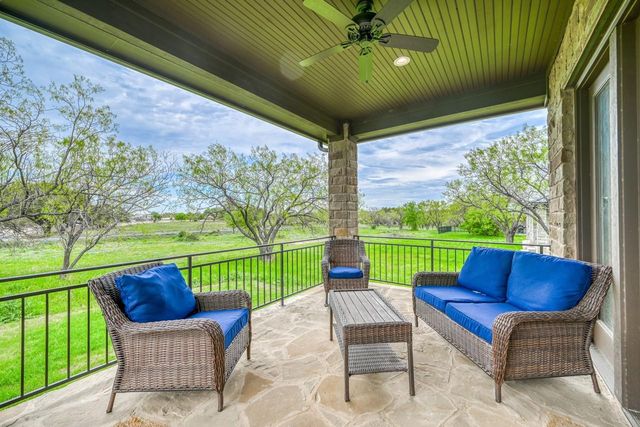 302 Parallel CIR, Horseshoe Bay, TX 78657