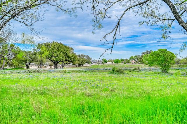 302 Parallel CIR, Horseshoe Bay, TX 78657
