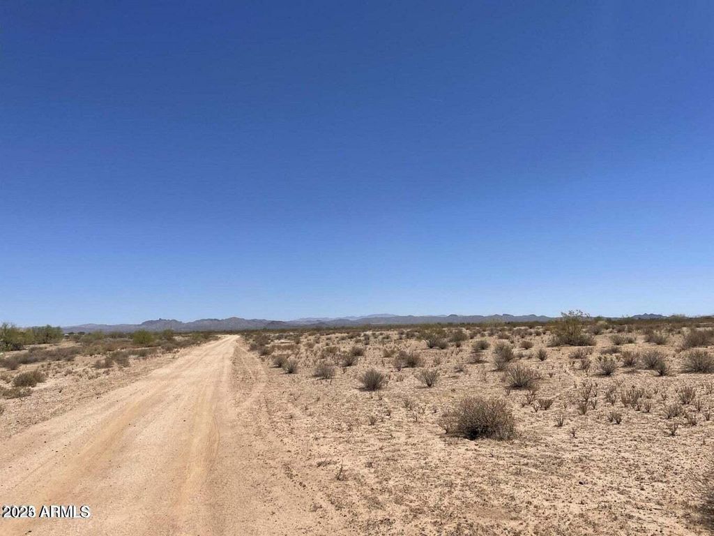 21410 W Sleepy Ranch 5 Road -, Wittmann, AZ 85361 — photo 4