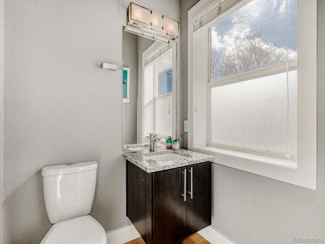 1521 E 29th Ave, Denver, CO 80205