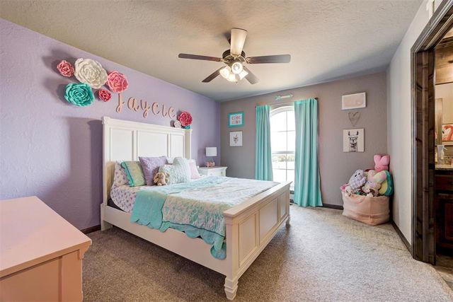 203 Raye Place, Tuttle, OK 73089