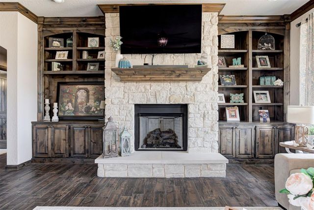203 Raye Place, Tuttle, OK 73089