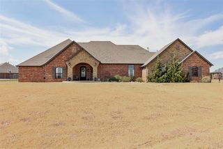 203 Raye Place, Tuttle, OK 73089