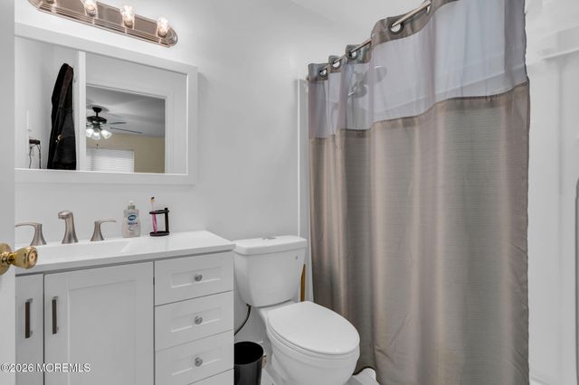 3 Maidstone Way, Manchester, NJ 08759