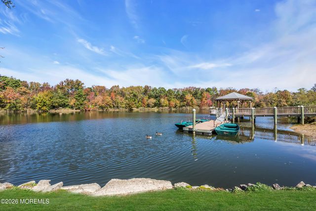 3 Maidstone Way, Manchester, NJ 08759
