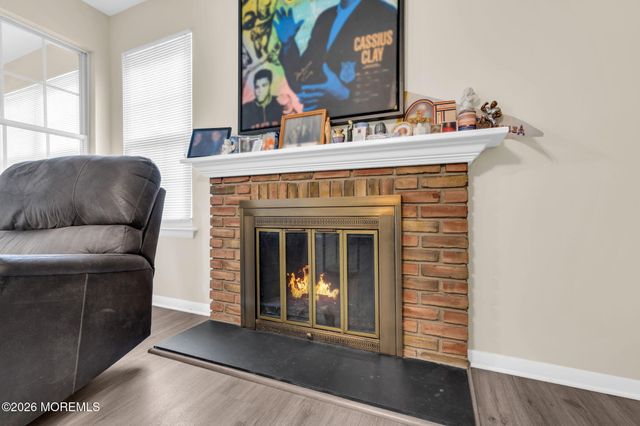 3 Maidstone Way, Manchester, NJ 08759
