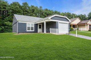 3 Maidstone Way, Manchester, NJ 08759