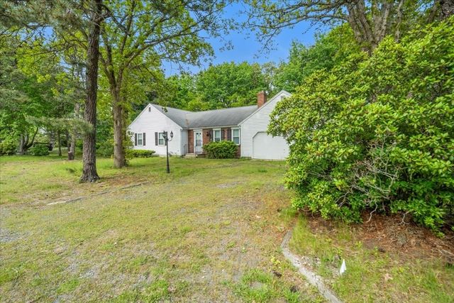16 Heritage Pl, Dennis, MA 02660