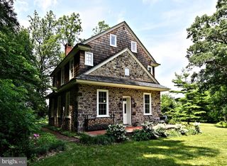 1938 SAINT MATTHEWS RD, Phoenixville, PA 19460
