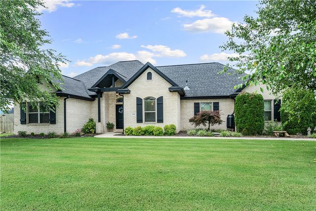 12267 Shells Court, Farmington, AR 72730