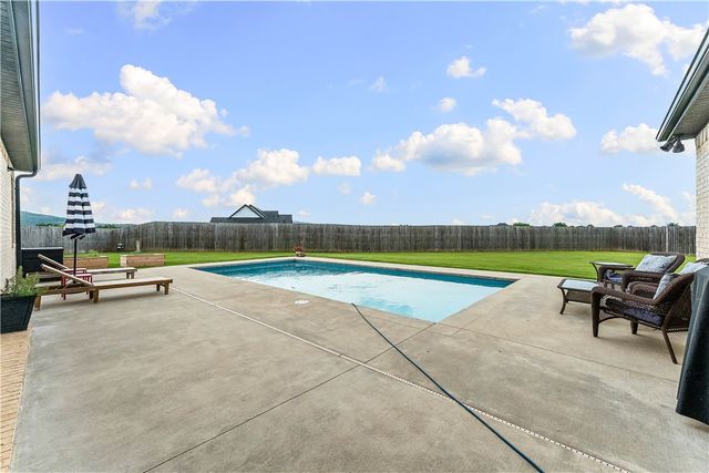 12267 Shells Court, Farmington, AR 72730