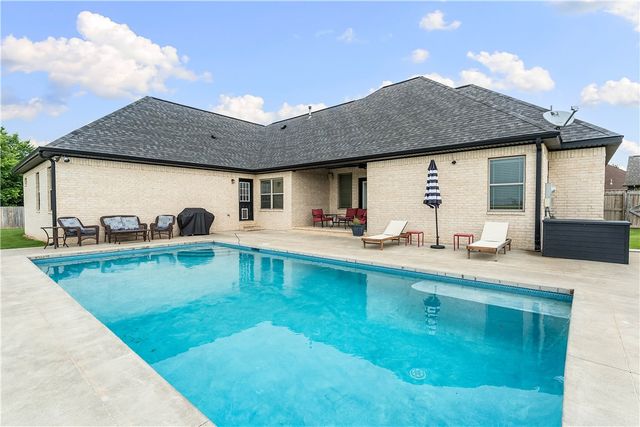 12267 Shells Court, Farmington, AR 72730