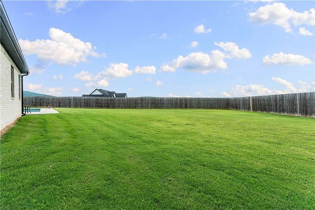 12267 Shells Court, Farmington, AR 72730