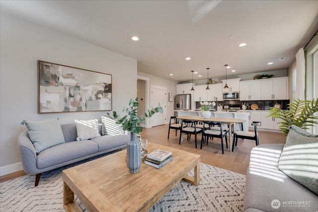 20812 99th Place S, Kent, WA 98031