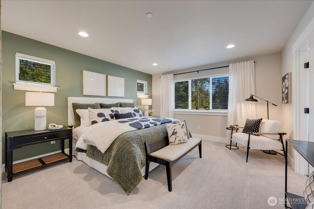 20812 99th Place S, Kent, WA 98031