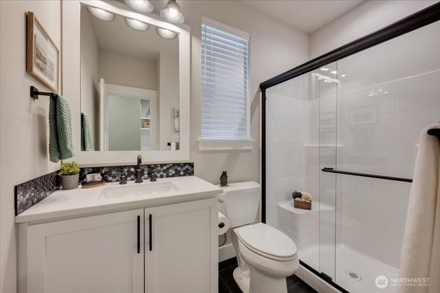20812 99th Place S, Kent, WA 98031