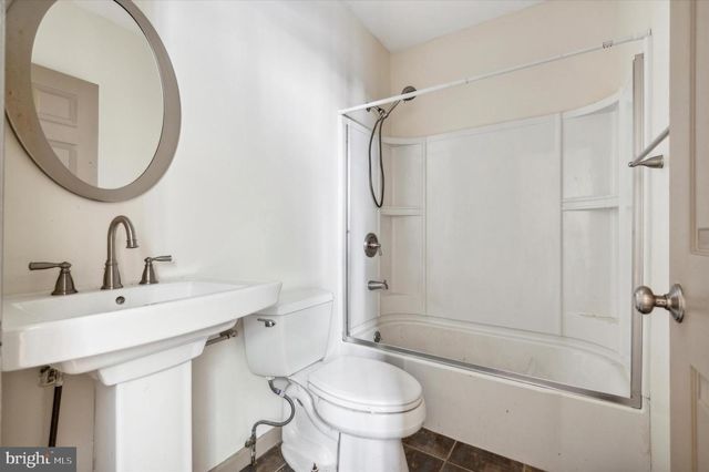 1632 N WILLINGTON ST, Philadelphia, PA 19121