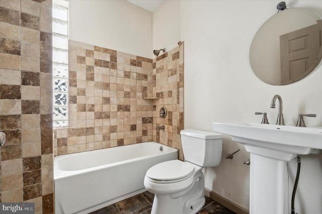 1632 N WILLINGTON ST, Philadelphia, PA 19121