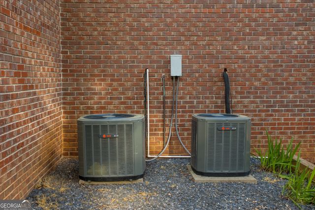 4450 Bay Creek Road, Loganville, GA 30052