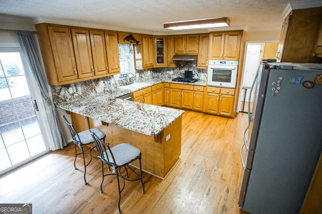 4450 Bay Creek Road, Loganville, GA 30052