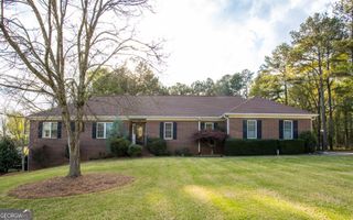 4450 Bay Creek Road, Loganville, GA 30052