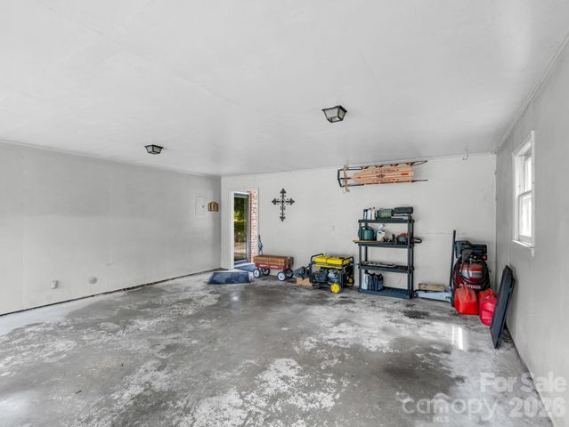72 McEntire Road, Tryon, NC 28782
