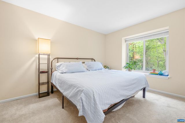 1621 SHADY GROVE CT, Charlottesville, VA 22902