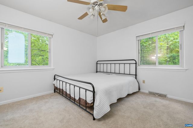 1621 SHADY GROVE CT, Charlottesville, VA 22902