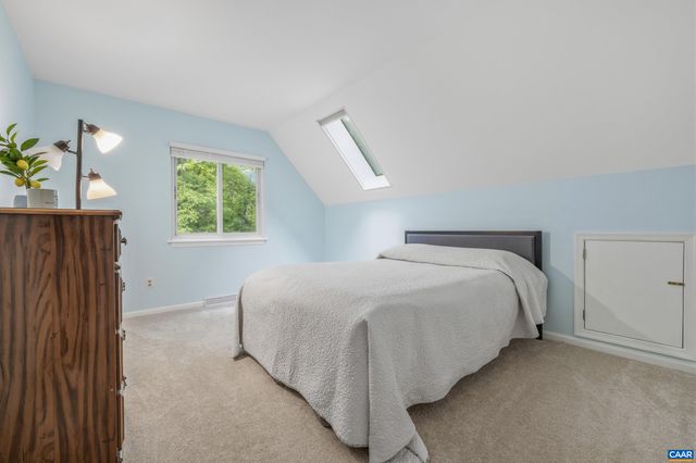 1621 SHADY GROVE CT, Charlottesville, VA 22902
