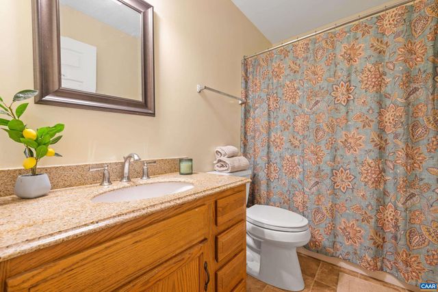 1621 SHADY GROVE CT, Charlottesville, VA 22902