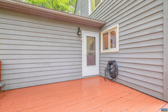1621 SHADY GROVE CT, Charlottesville, VA 22902