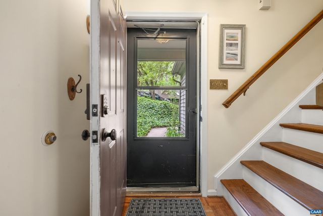 1621 SHADY GROVE CT, Charlottesville, VA 22902