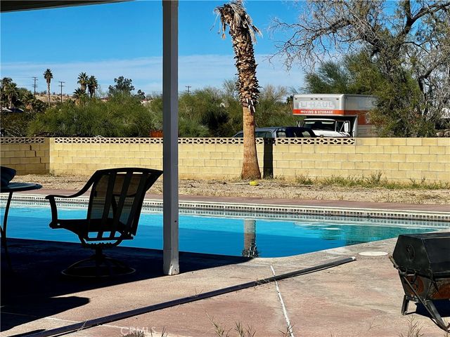 74284 El Paseo Drive, 29 Palms, CA 92277