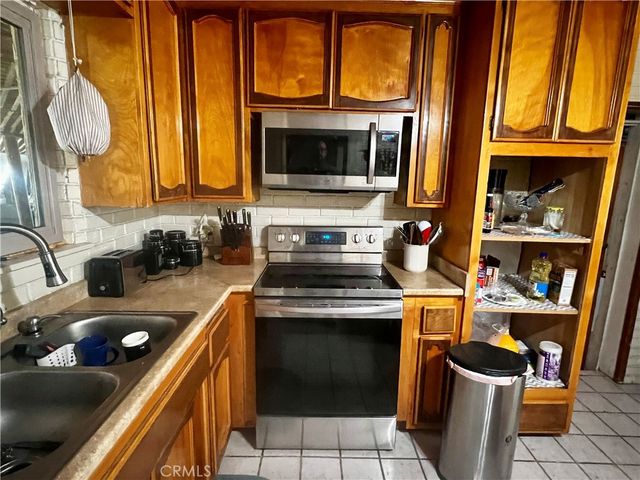 74284 El Paseo Drive, 29 Palms, CA 92277