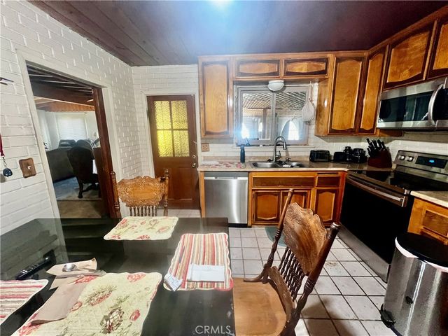 74284 El Paseo Drive, 29 Palms, CA 92277