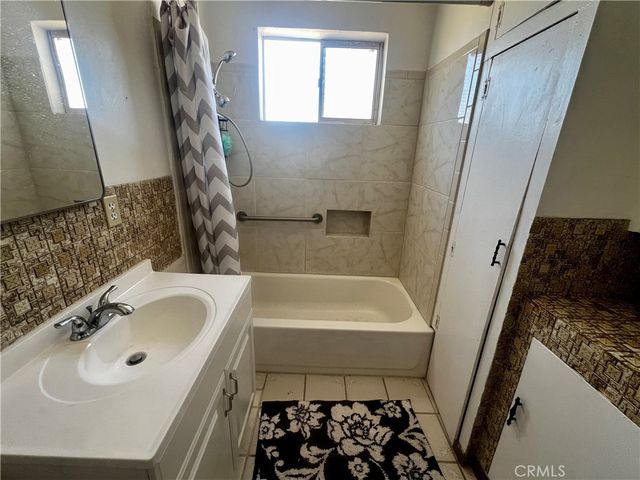 74284 El Paseo Drive, 29 Palms, CA 92277