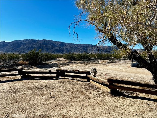 74284 El Paseo Drive, 29 Palms, CA 92277